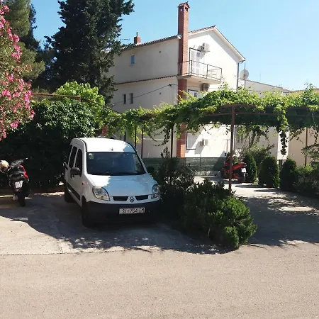 Apartman Viktoria Apartamento *