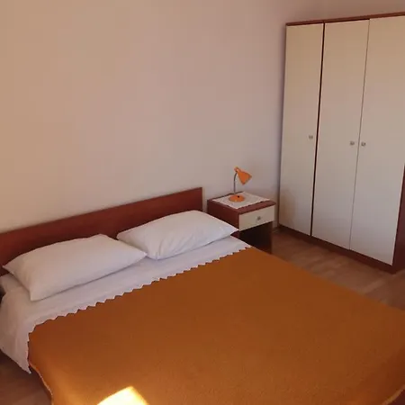 Viktoria Apartment Primosten